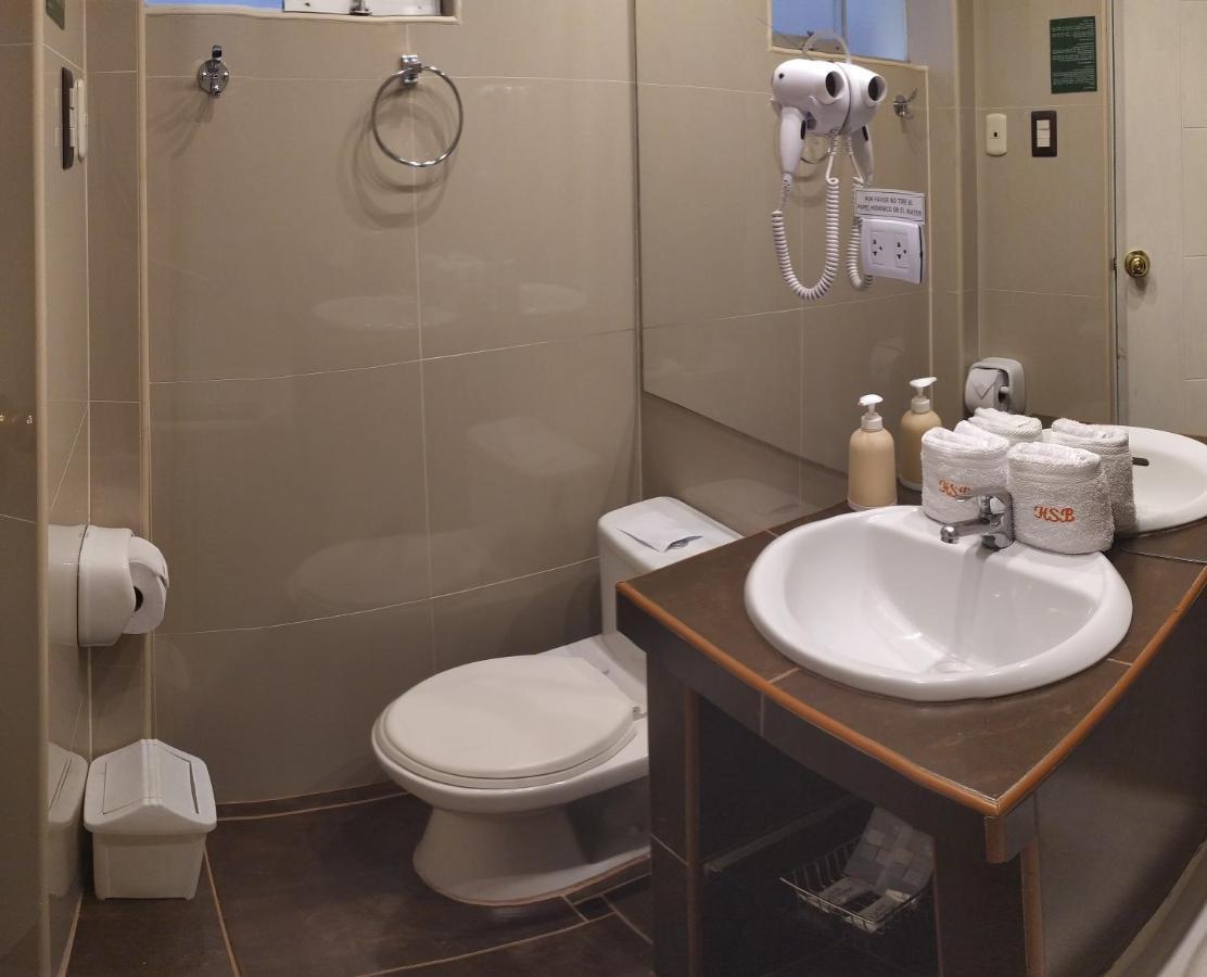 Hotel Amtallpa San Blas Inn クスコ エクステリア 写真